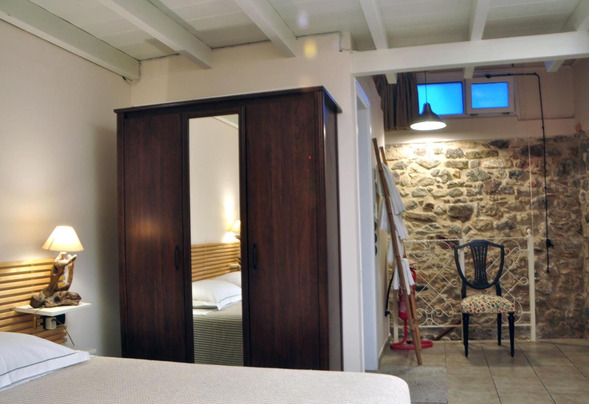 Limni Stone Apartments Esterno foto