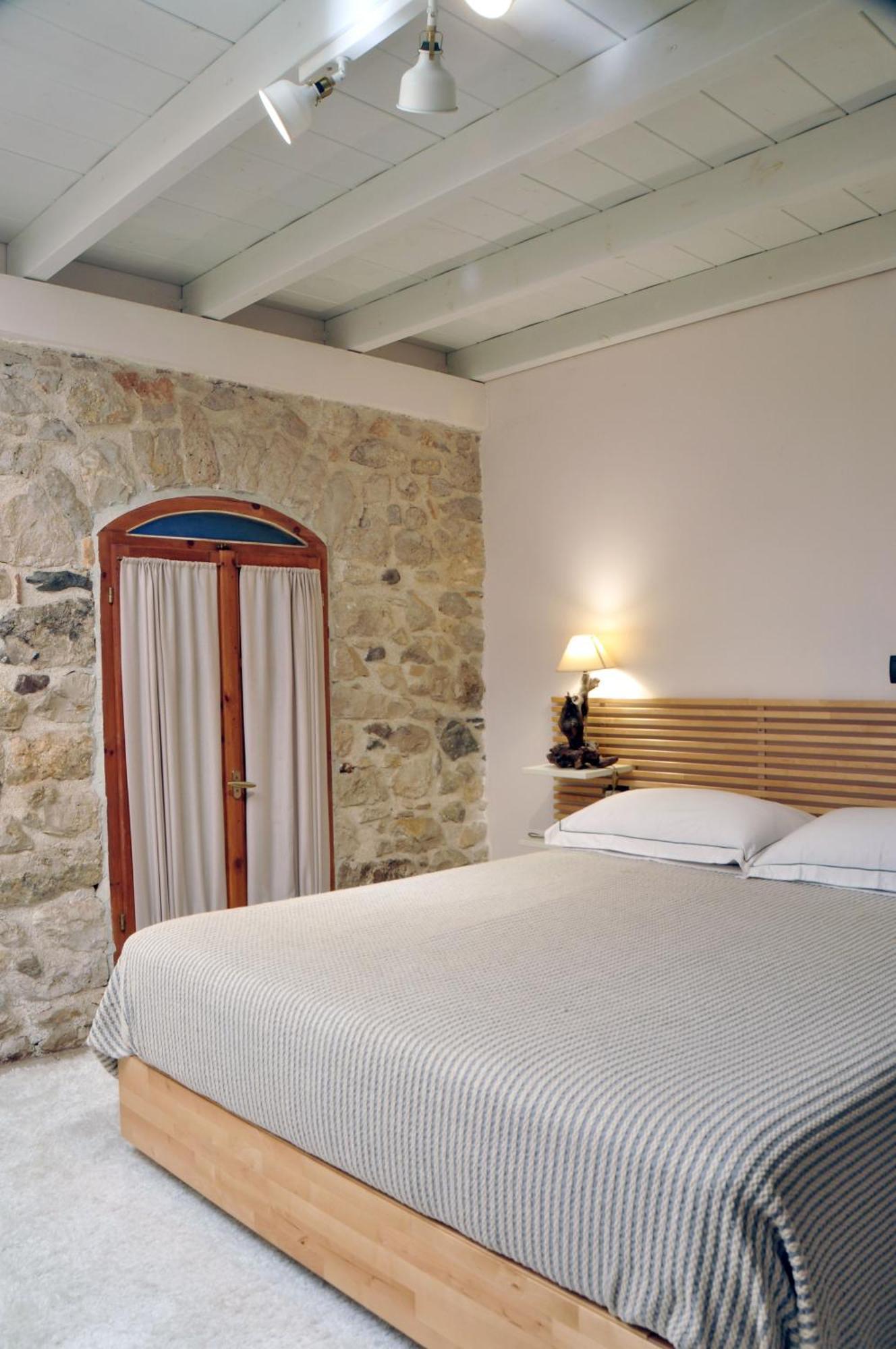 Limni Stone Apartments Esterno foto